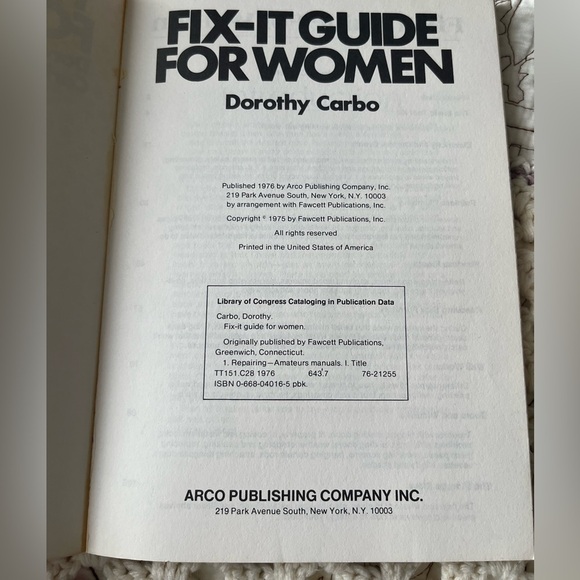 Fix-it Guide For Women by Dorothy Carbo Vintage 1970s DIY Book - Picture 4 of 6
